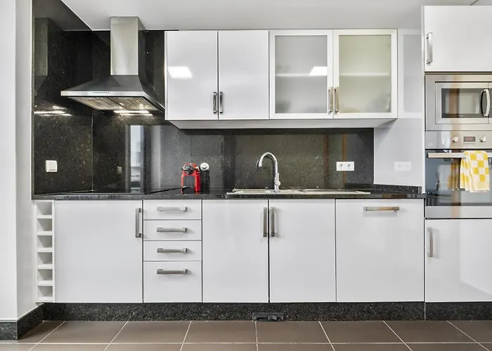 The Ocean Gaze By Homie * 丰沙尔