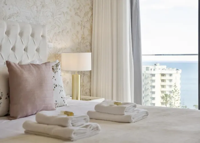 The Ocean Gaze By Homie