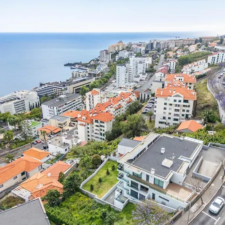 The Ocean Gaze By Homie Funchal (Madeira)