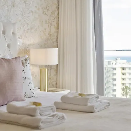 The Ocean Gaze By Homie